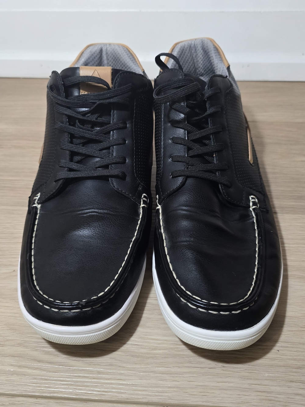Aldo Men's Perforated Black Leather Hybrid Moc Toe Boat Sneakers